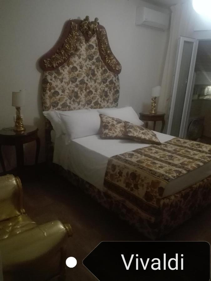 Central Station Rooms 梅斯特雷 外观 照片